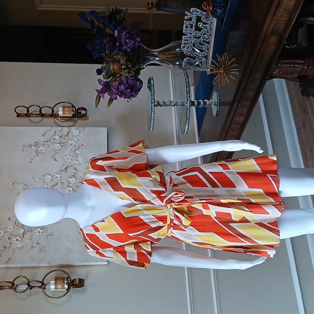 New Vibrant Orange and Yellow Patterned Wrap Mini Rorper. Size L - Picture 3 of 17
